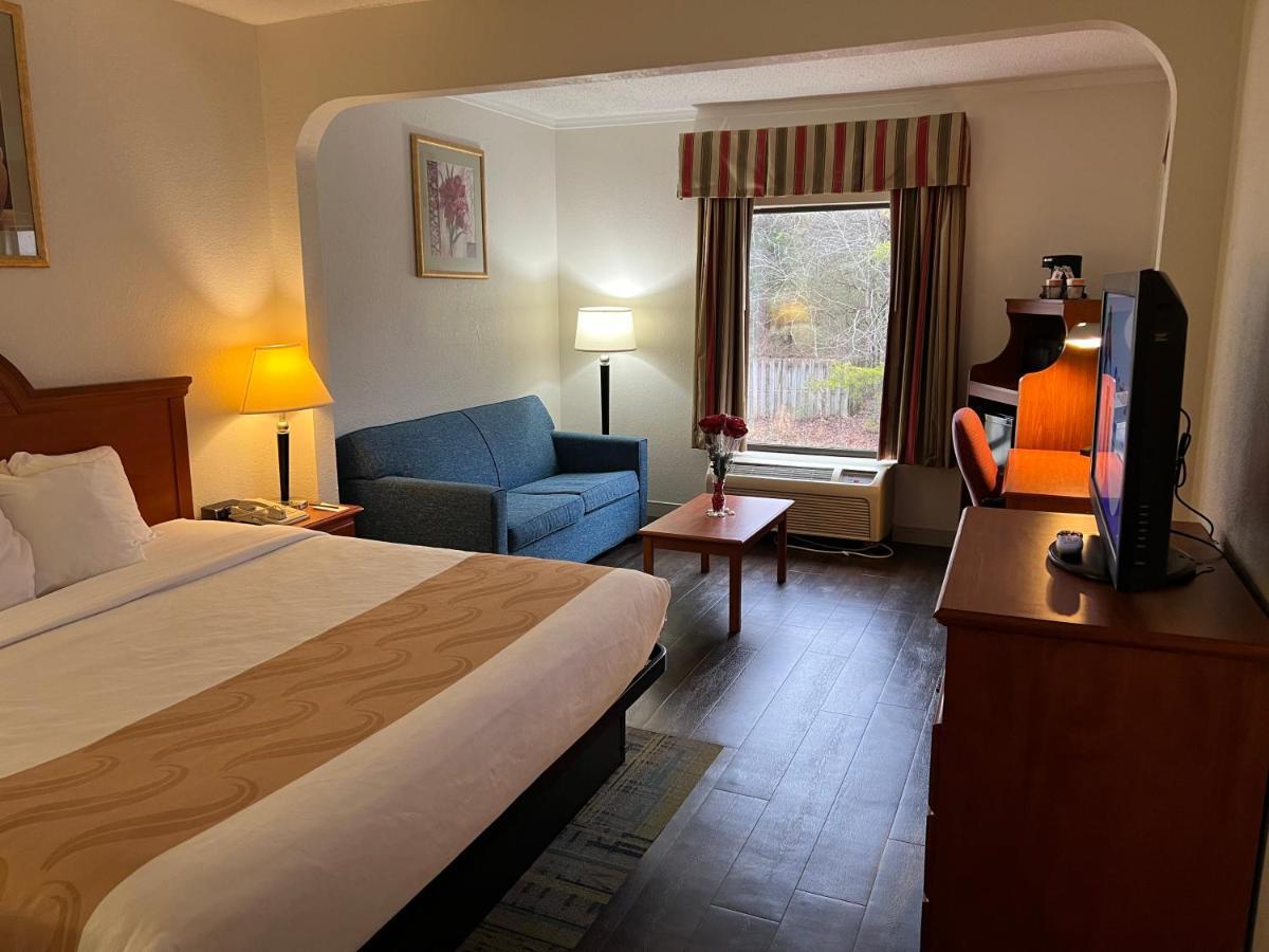 Quality Suites Altavista - Lynchburg South Eksteriør bilde