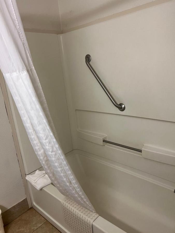 Quality Suites Altavista - Lynchburg South Eksteriør bilde
